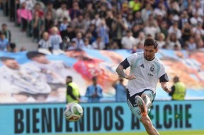 九游-包含梅西回归赛场，赛况扑朔迷离首场状态亮眼，IG观众沸腾！的词条