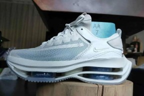 九游娱乐- 字母哥集锦50佳球 